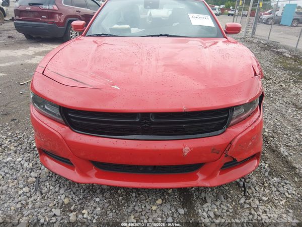 2016 DODGE CHARGER SXT