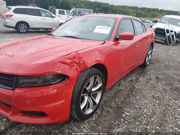 2016 DODGE CHARGER SXT