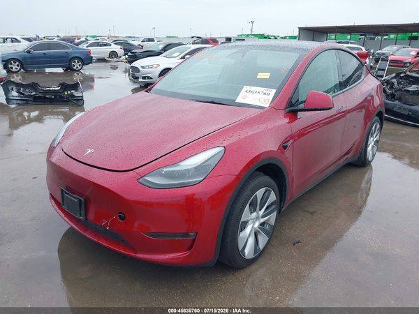 2024 TESLA MODEL Y