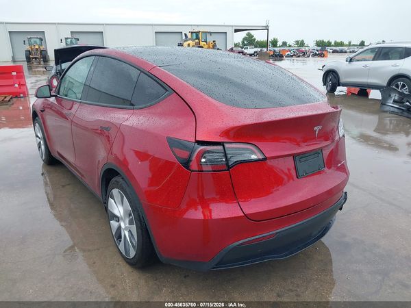 2024 TESLA MODEL Y