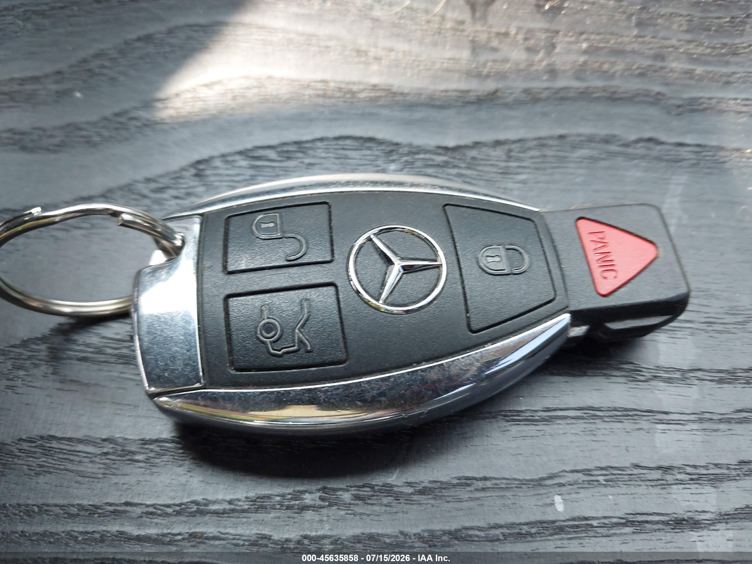 2015 MERCEDES-BENZ C 300 4MATIC