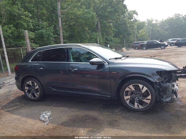 2021 AUDI E-TRON PREMIUM PLUS QUATTRO