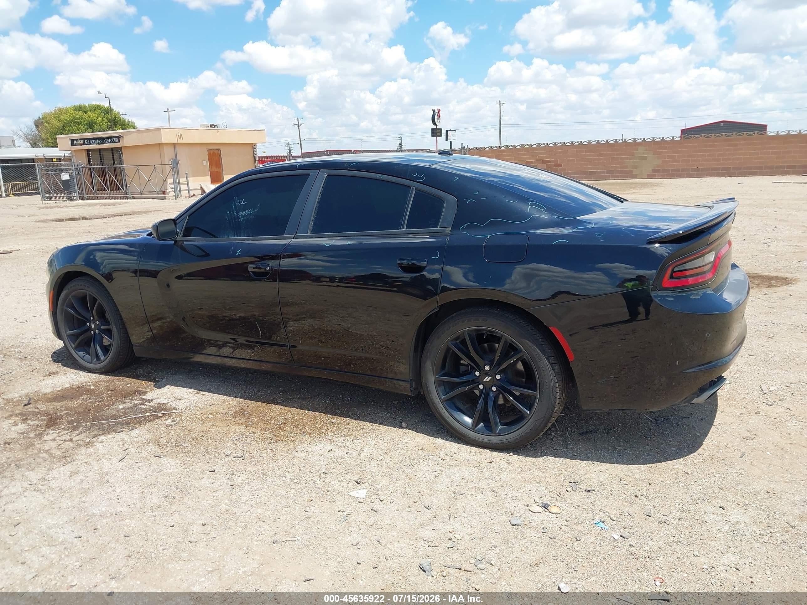 2018 DODGE CHARGER SXT RWD