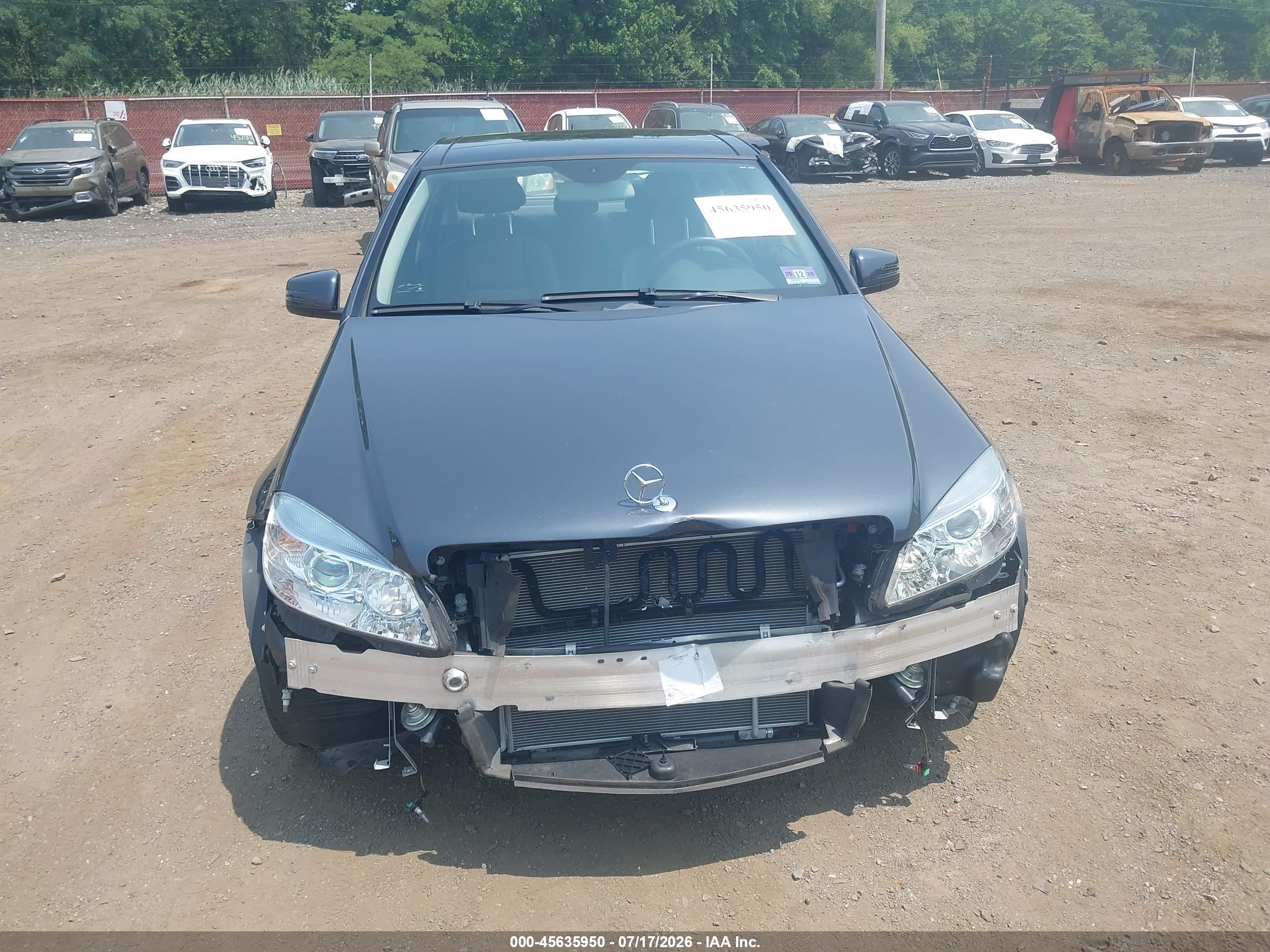 2011 MERCEDES-BENZ C 300 C300 4-MATIC