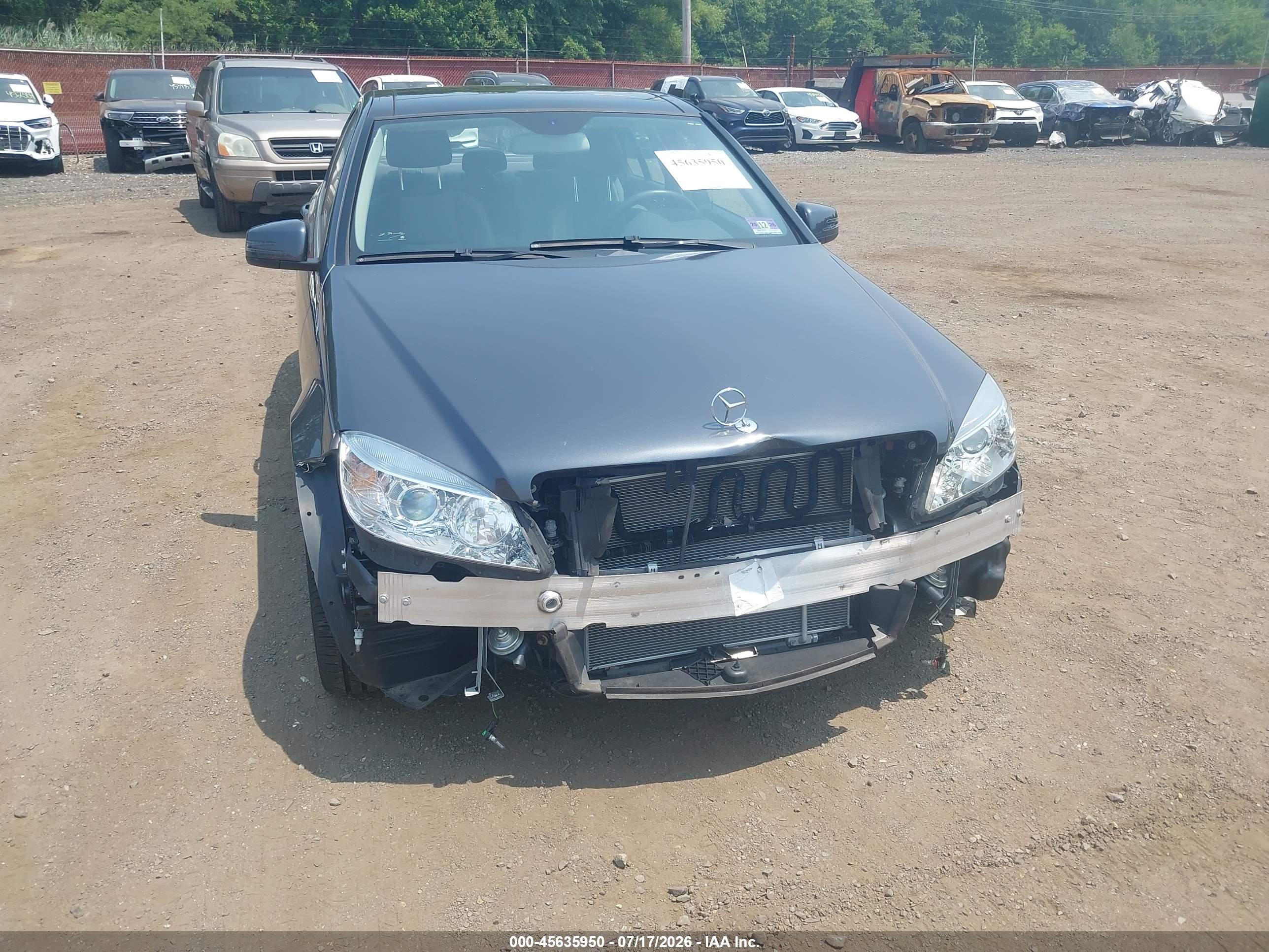 2011 MERCEDES-BENZ C 300 C300 4-MATIC