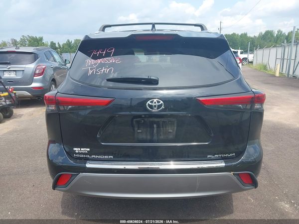 2023 TOYOTA HIGHLANDER PLATINUM