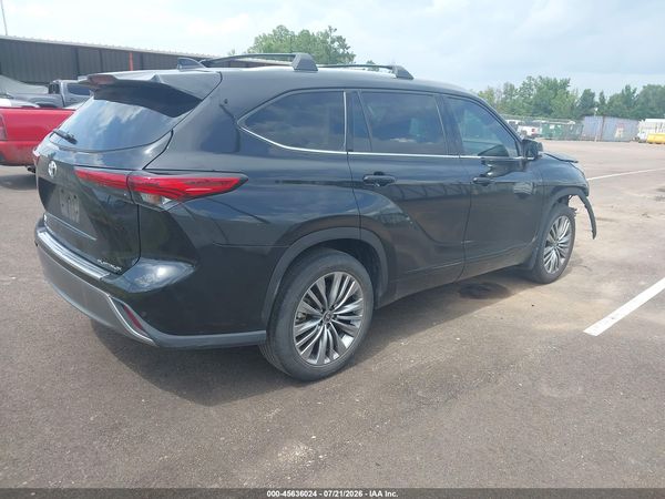 2023 TOYOTA HIGHLANDER PLATINUM
