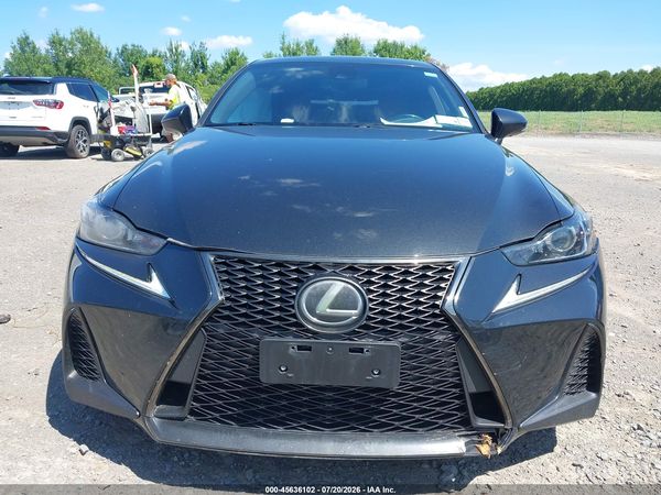 2019 LEXUS IS 300