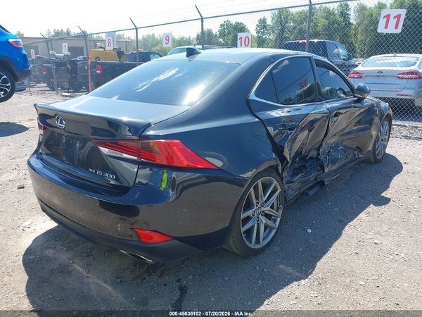 2019 LEXUS IS 300