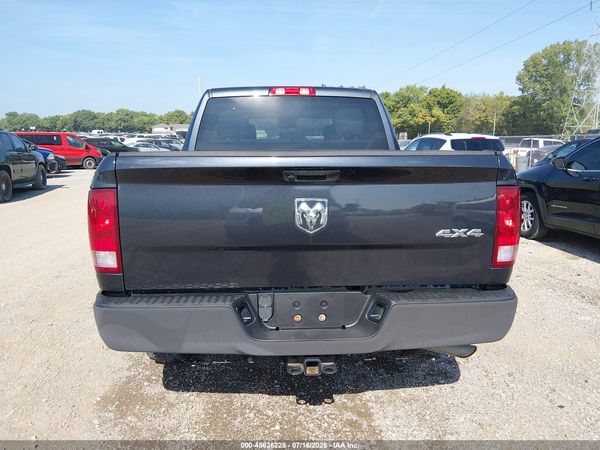 2019 RAM 1500 CLASSIC TRADESMAN  4X4 5'7 BOX