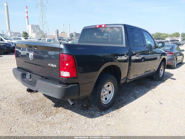 2019 RAM 1500 CLASSIC TRADESMAN  4X4 5'7 BOX