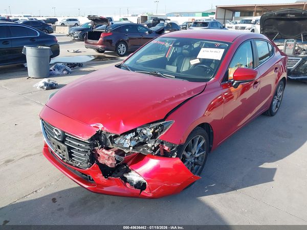 2018 MAZDA MAZDA3 TOURING