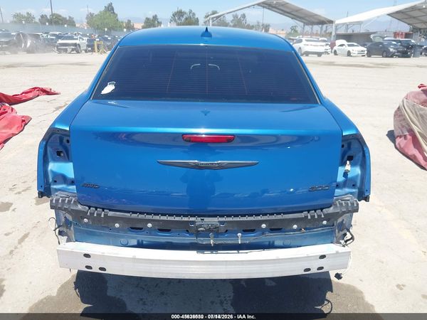 2022 CHRYSLER 300 TOURING L AWD — I119