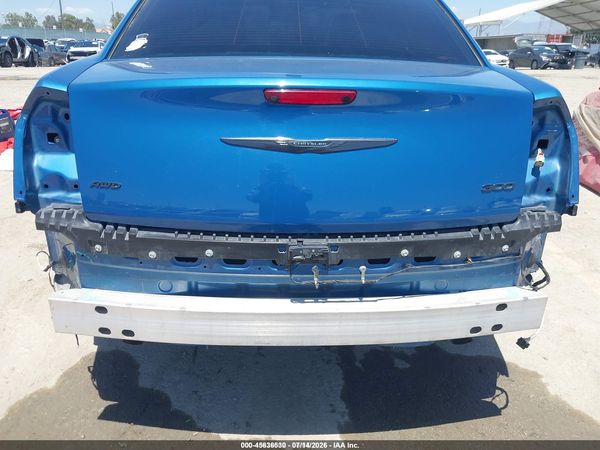 2022 CHRYSLER 300 TOURING L AWD — I154