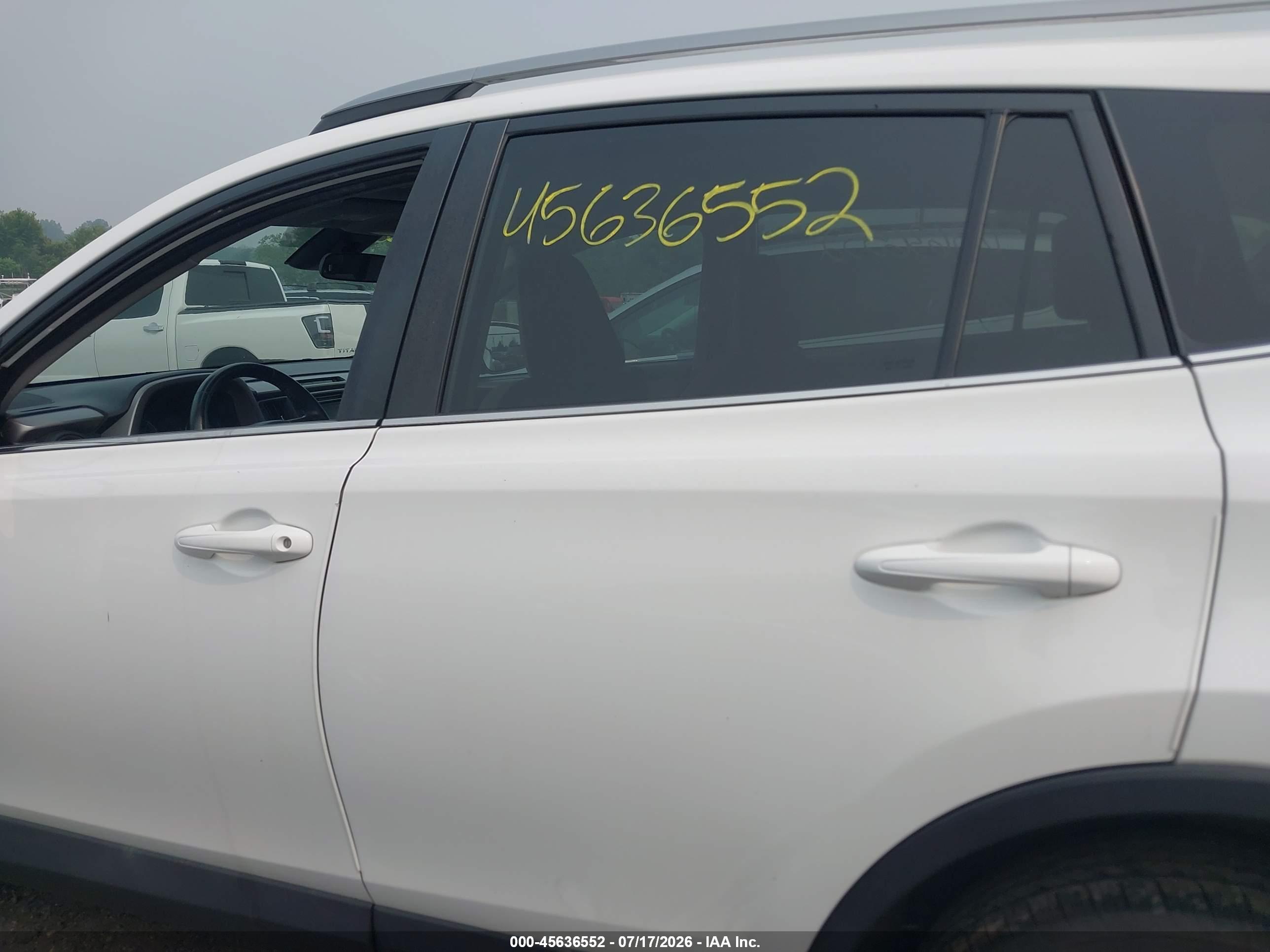 2017 TOYOTA RAV4 XLE