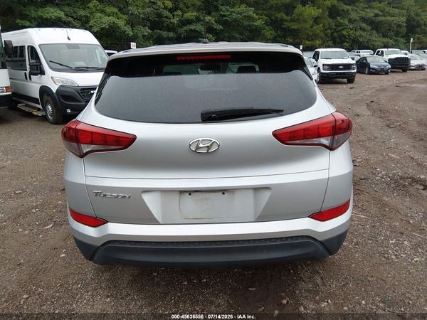 2018 HYUNDAI TUCSON SE