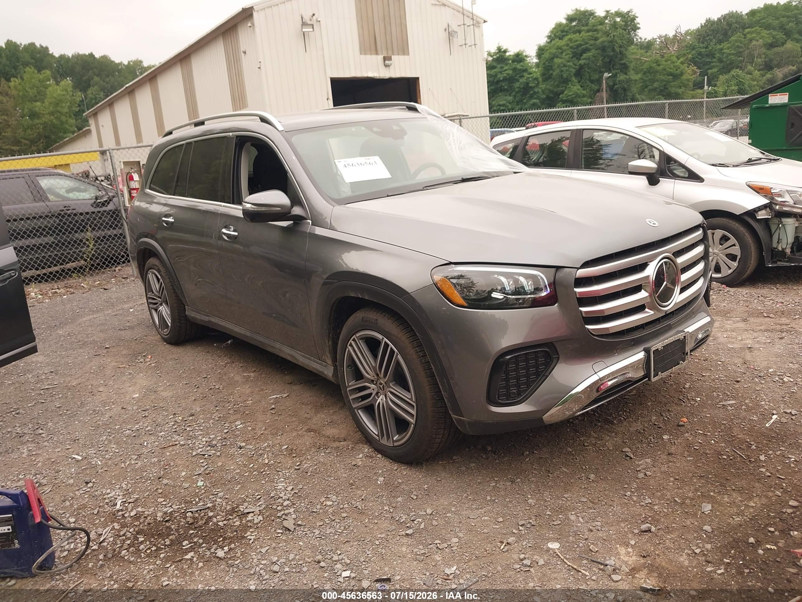 2025 MERCEDES-BENZ GLS 450 4MATIC