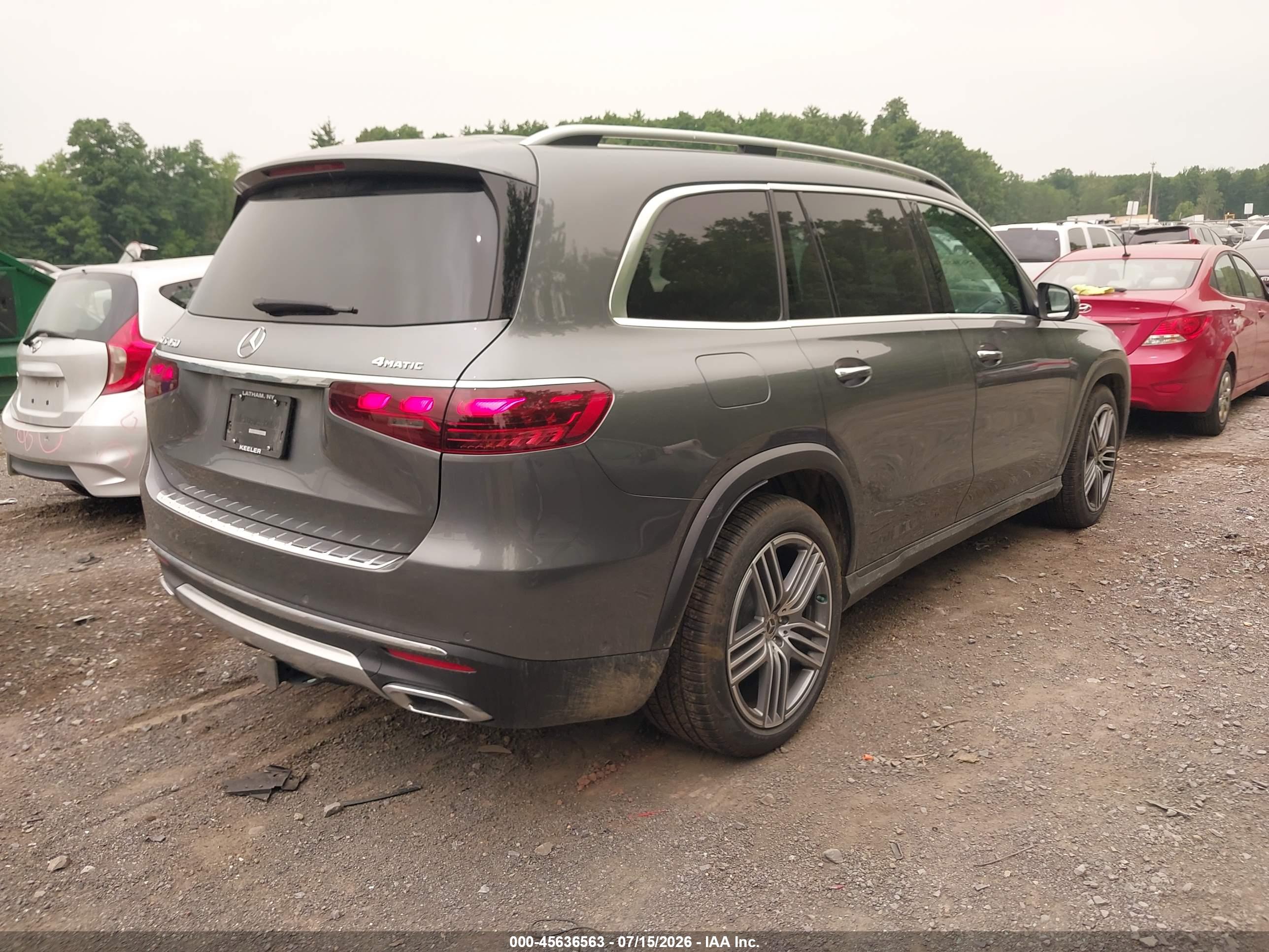 2025 MERCEDES-BENZ GLS 450 4MATIC