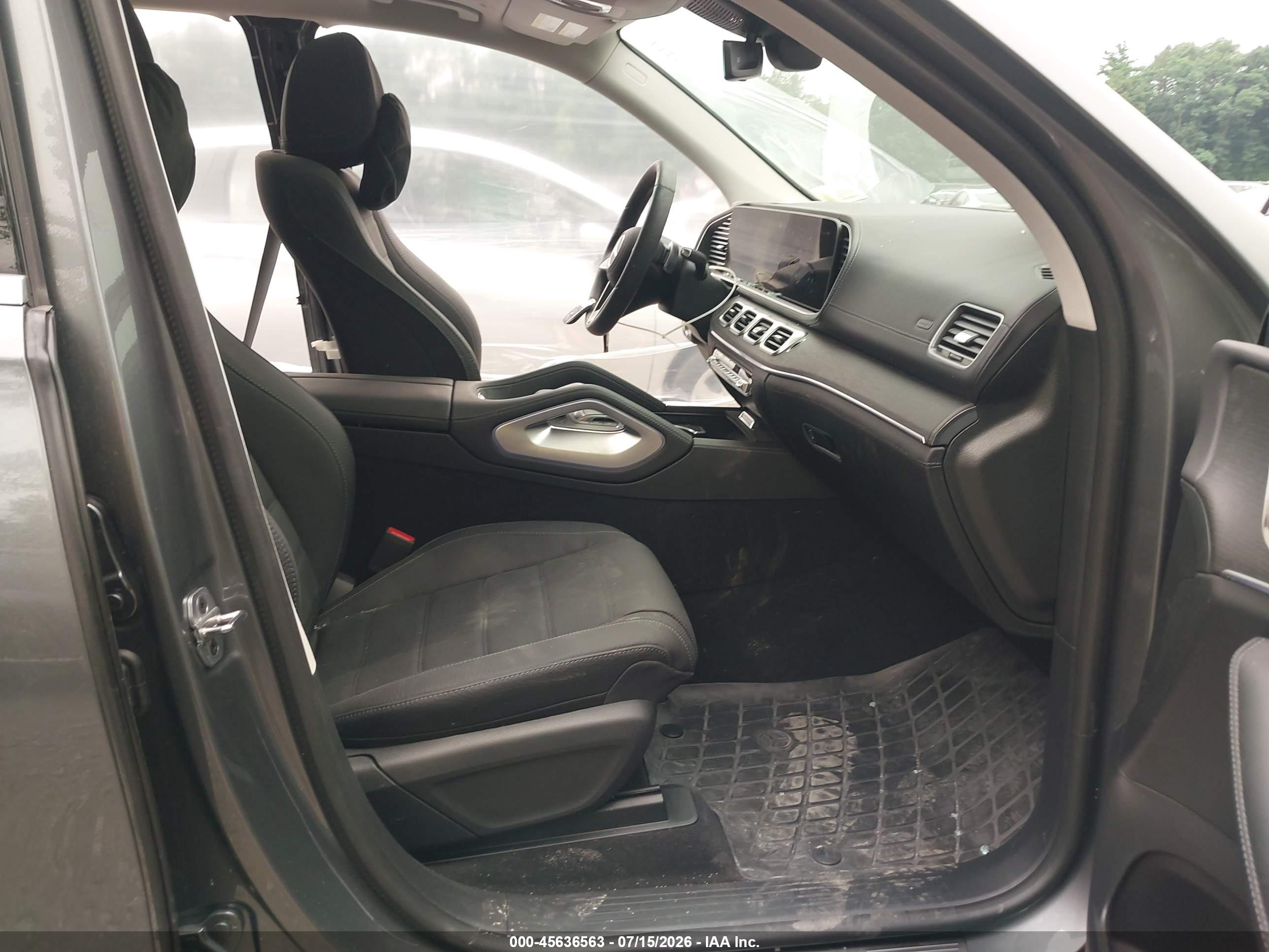 2025 MERCEDES-BENZ GLS 450 4MATIC