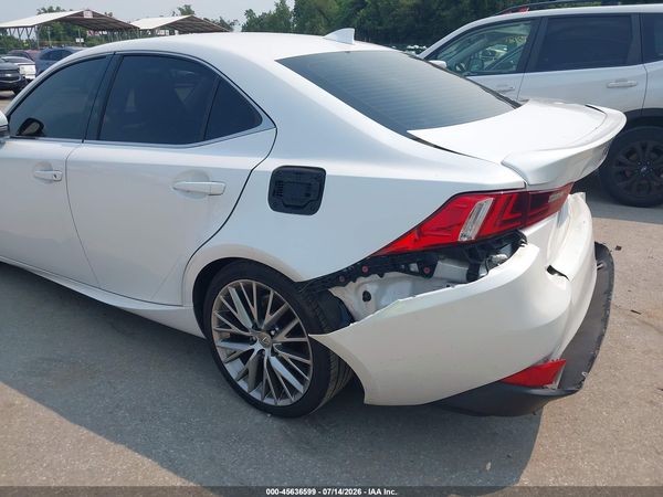 2016 LEXUS IS 300