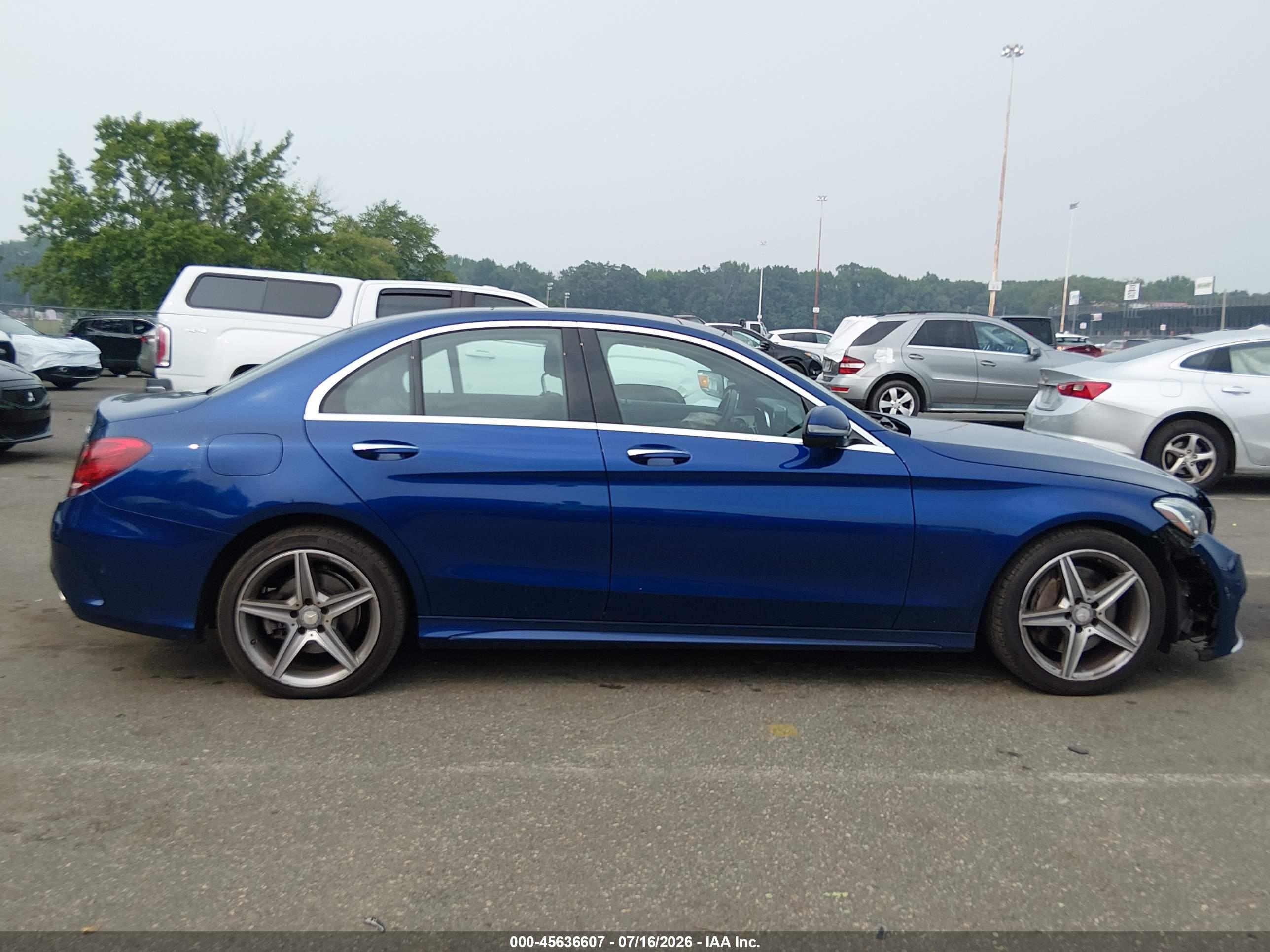 2017 MERCEDES-BENZ C 300