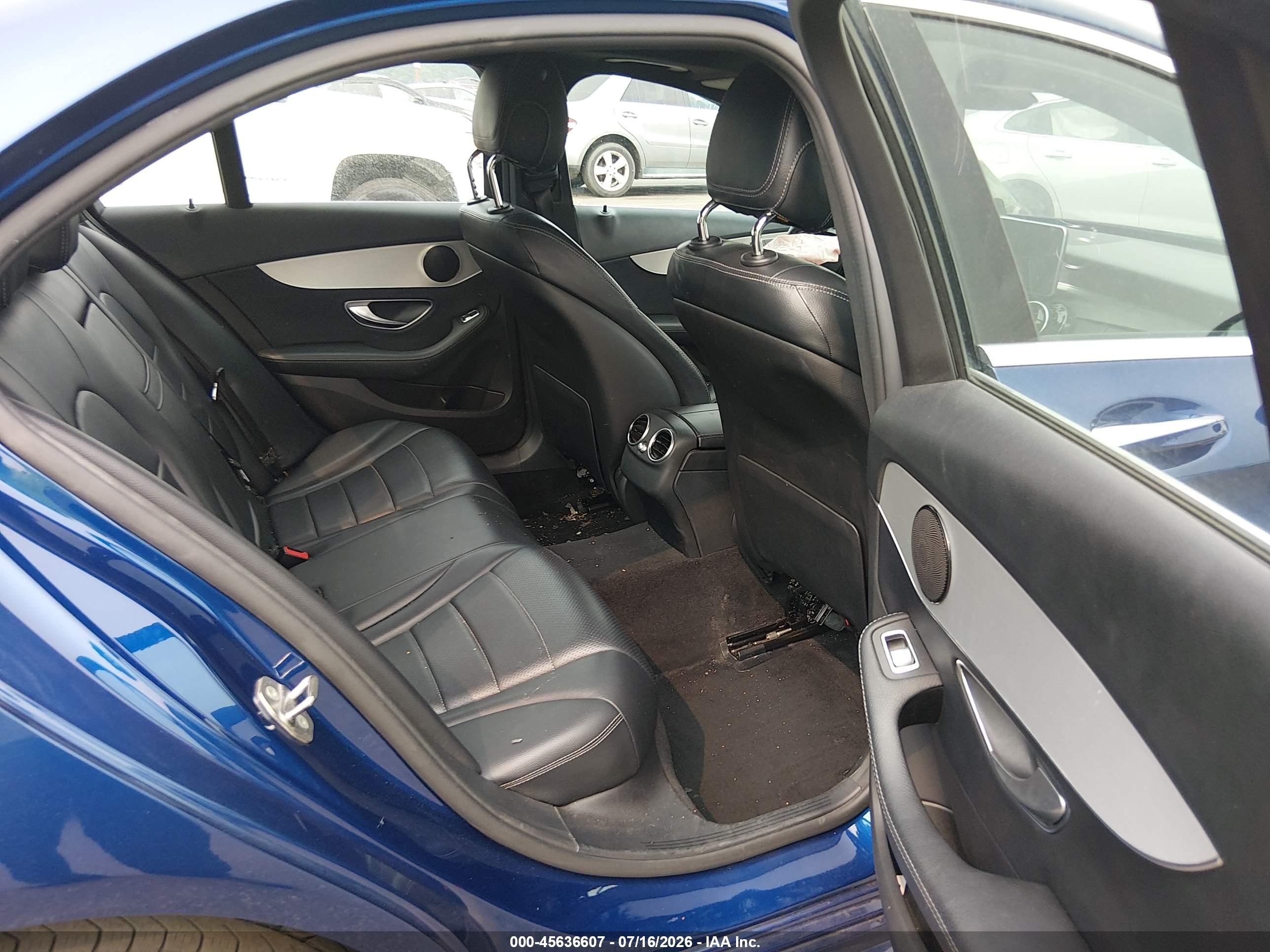 2017 MERCEDES-BENZ C 300