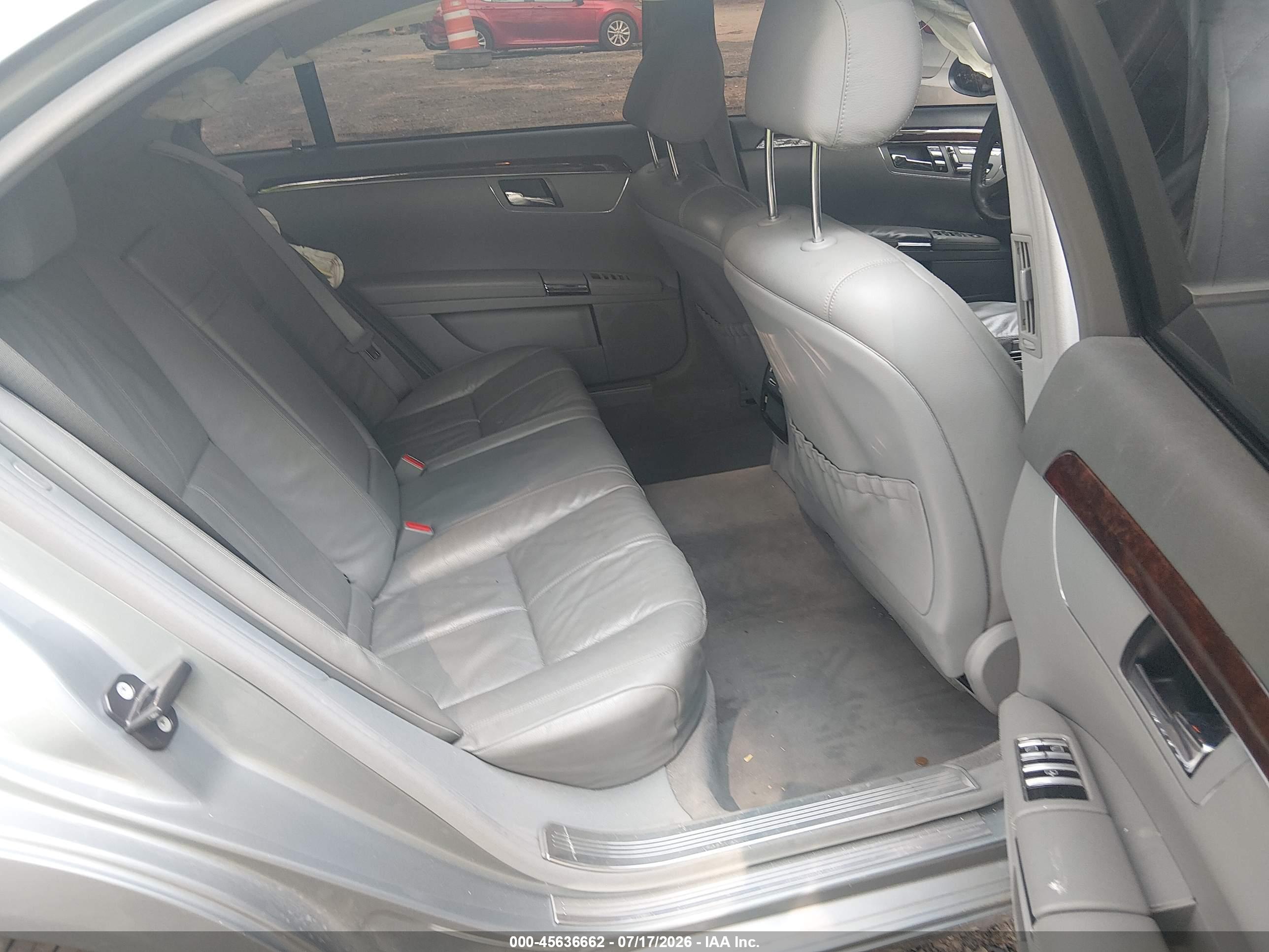 2007 MERCEDES-BENZ S 550 S550