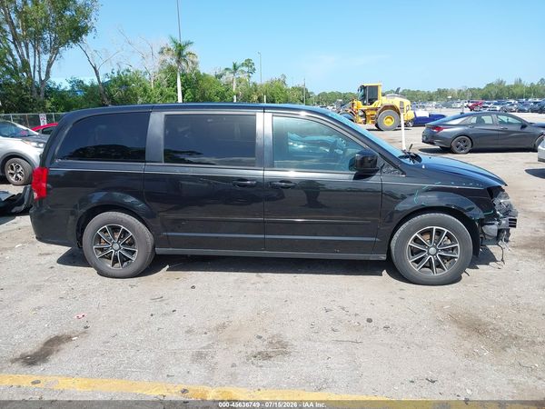 2017 DODGE GRAND CARAVAN GT