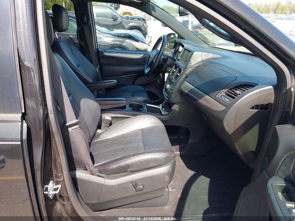 2017 DODGE GRAND CARAVAN GT