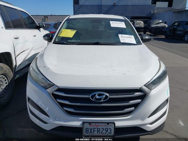 2018 HYUNDAI TUCSON SE