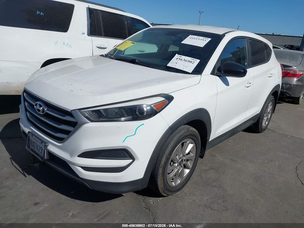 2018 HYUNDAI TUCSON SE