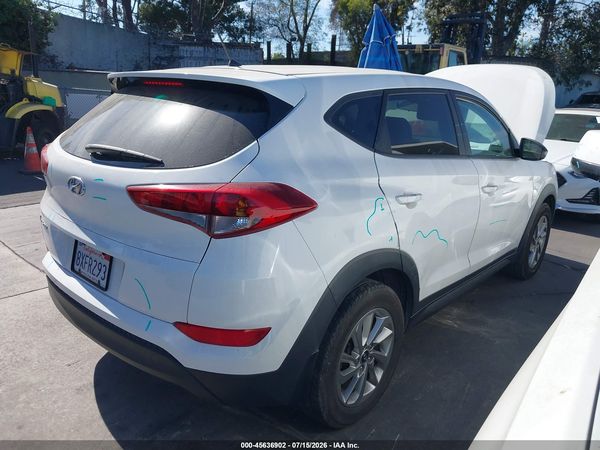 2018 HYUNDAI TUCSON SE