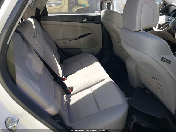 2018 HYUNDAI TUCSON SE