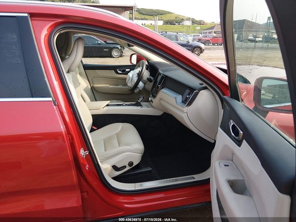 2019 VOLVO XC60 T6 MOMENTUM