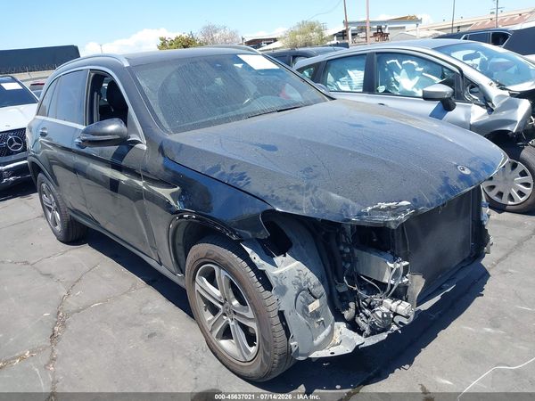 2019 MERCEDES-BENZ GLC 300 GLC300