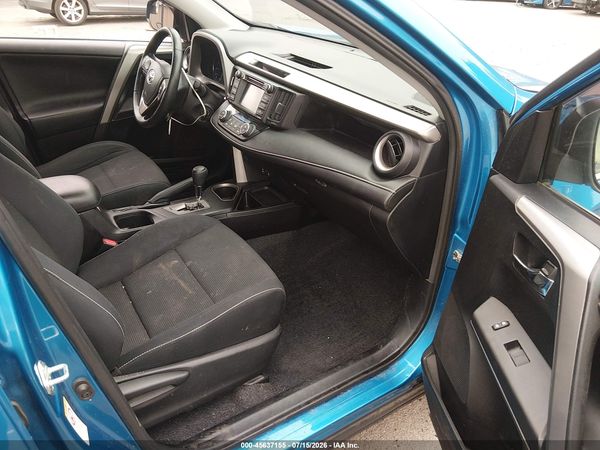2017 TOYOTA RAV4 XLE