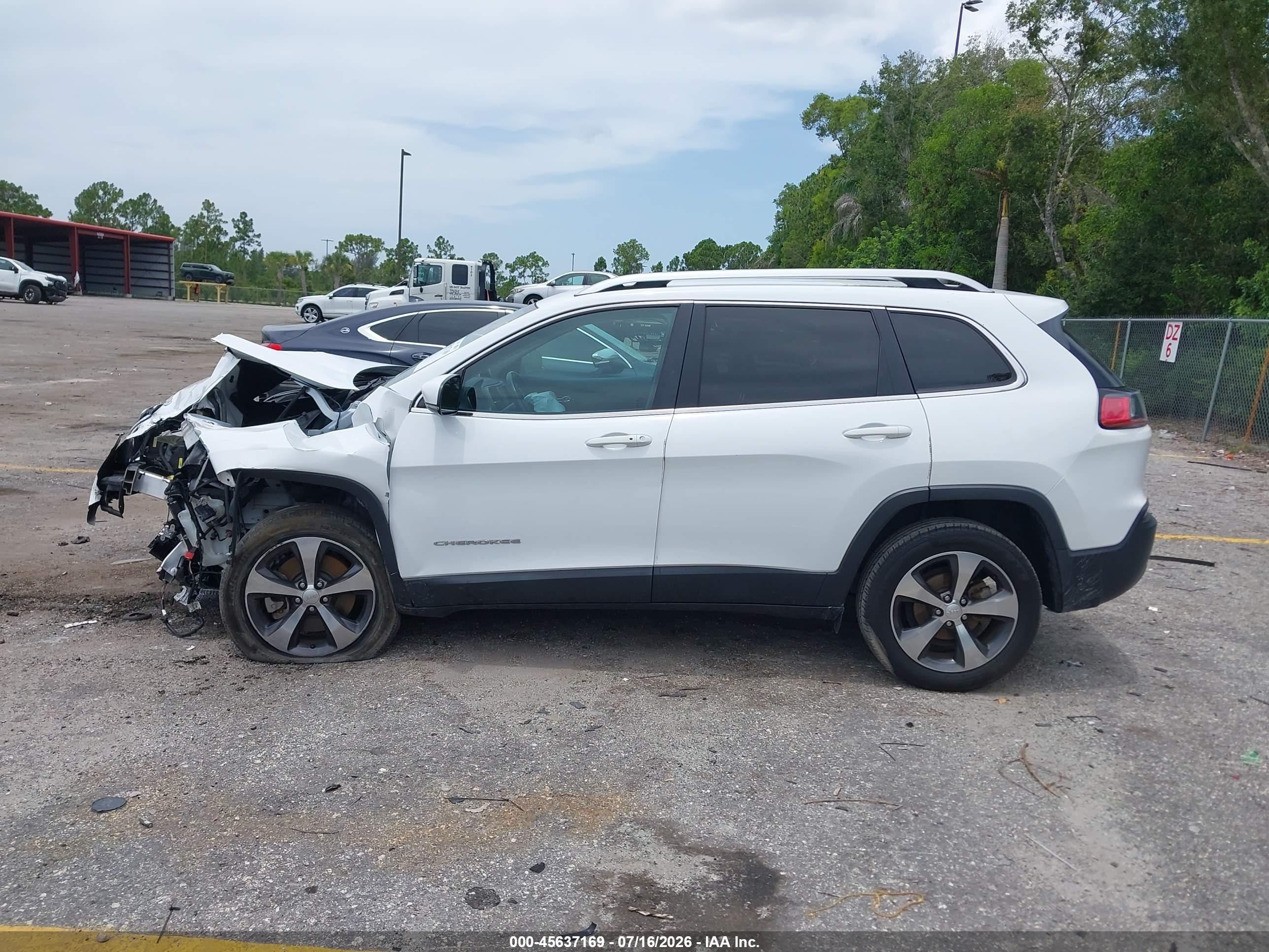 2019 JEEP CHEROKEE LIMITED FWD