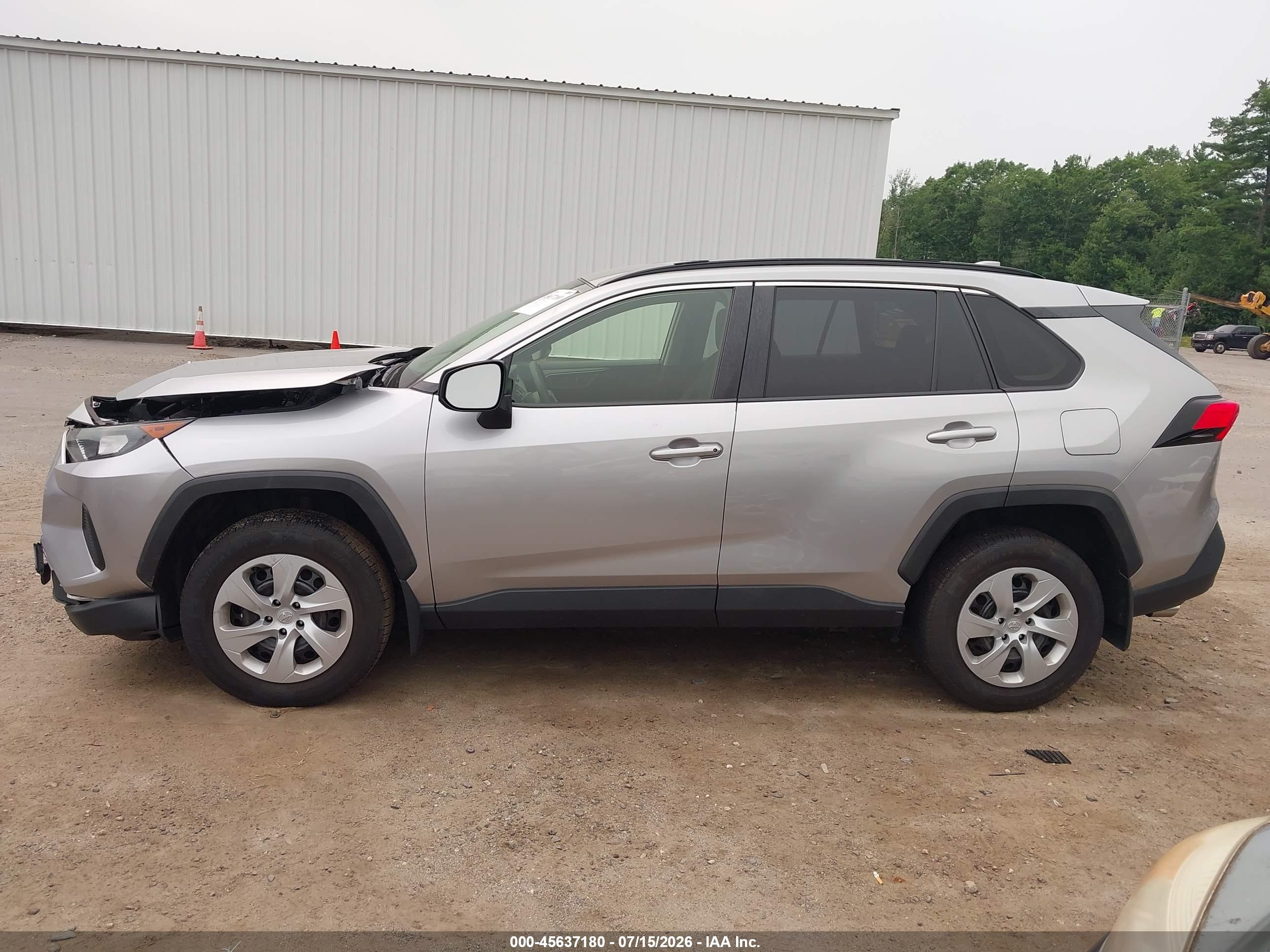 2019 TOYOTA RAV4 LE