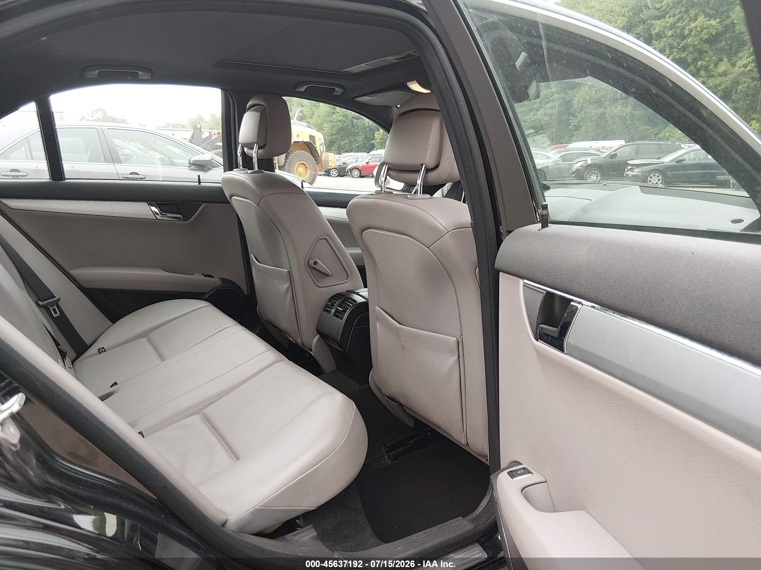 2008 MERCEDES-BENZ C 300 C300 4 MATIC