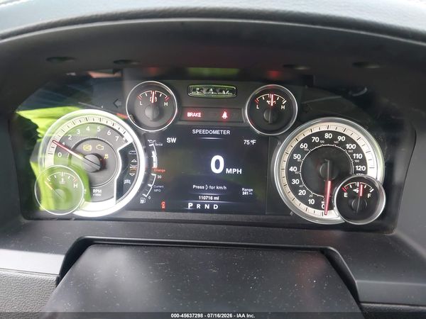 2016 RAM 1500 SPORT