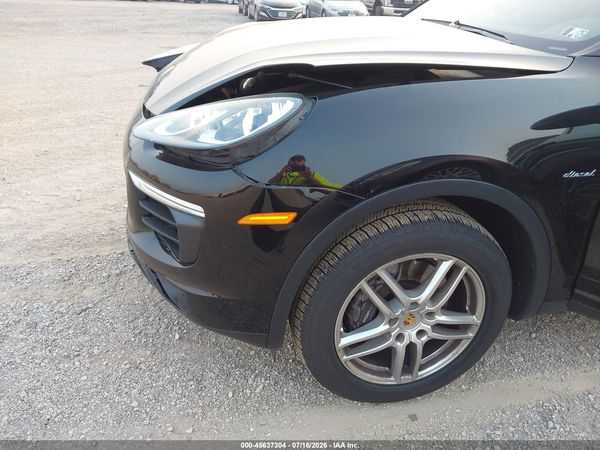 2015 PORSCHE CAYENNE DIESEL