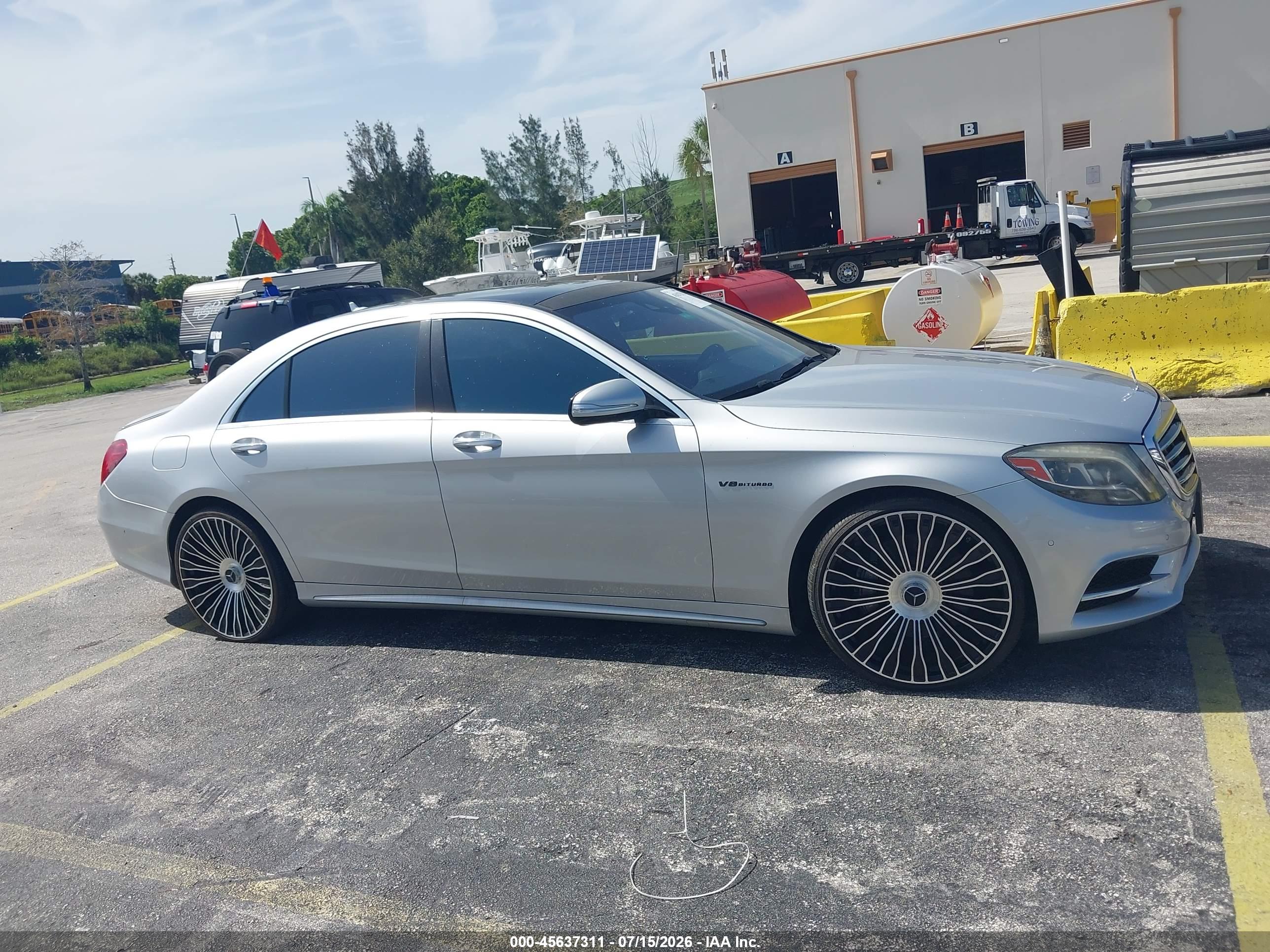 2014 MERCEDES-BENZ S 550 S550