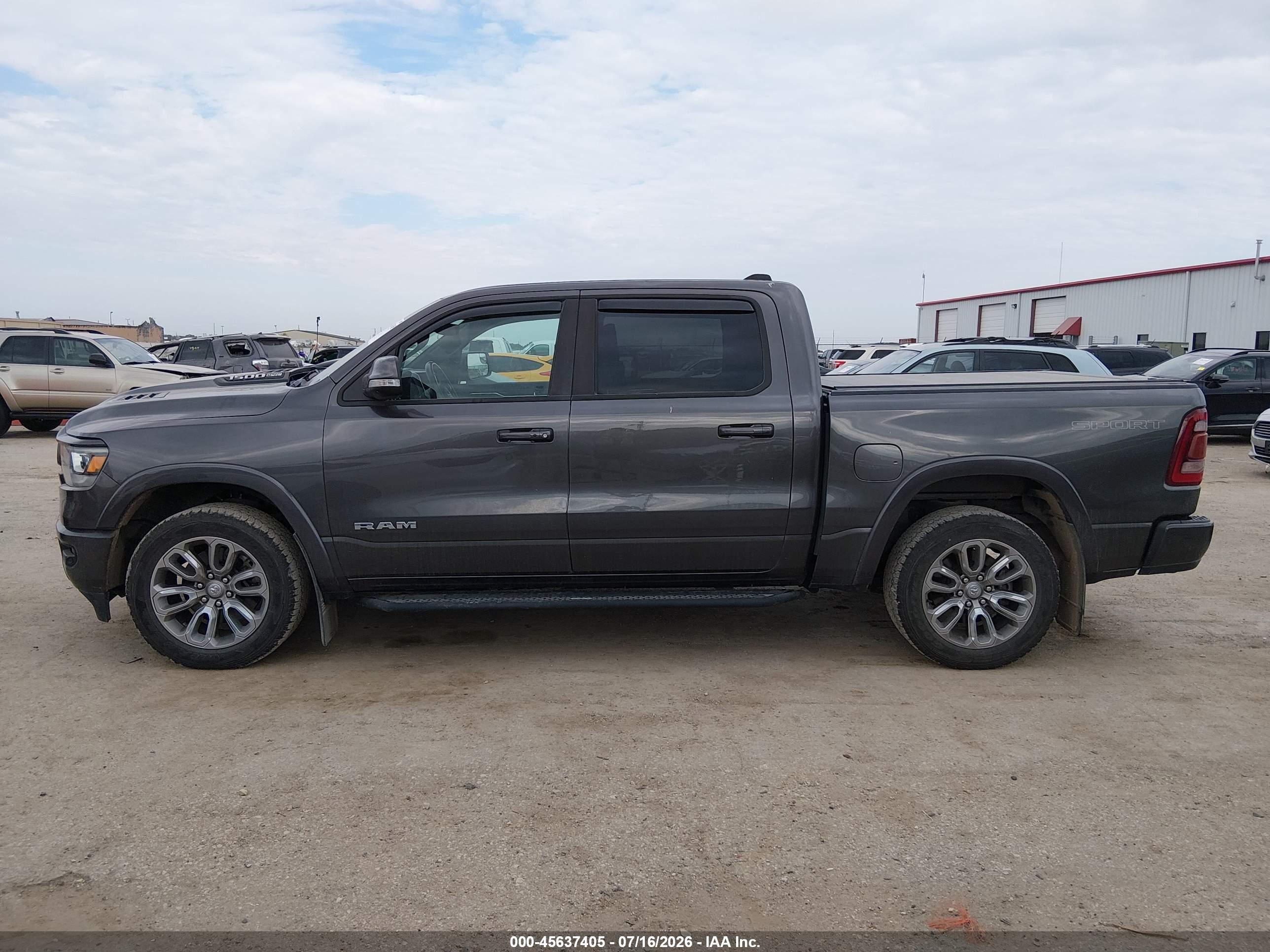 2022 RAM 1500 LARAMIE  4X4 5'7 BOX