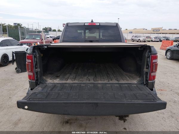 2022 RAM 1500 LARAMIE  4X4 5'7 BOX