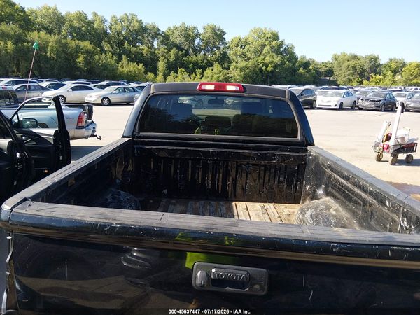 2016 TOYOTA TUNDRA SR5 5.7L V8