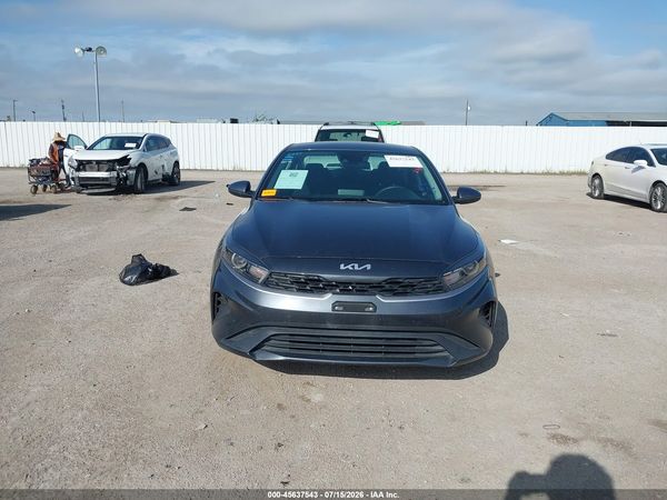 2024 KIA FORTE LXS