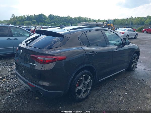 2018 ALFA ROMEO STELVIO SPORT AWD