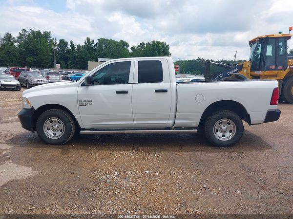 2020 RAM 1500 CLASSIC TRADESMAN  4X4 6'4 BOX