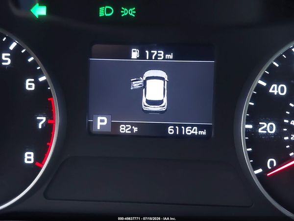 2023 KIA SELTOS LX