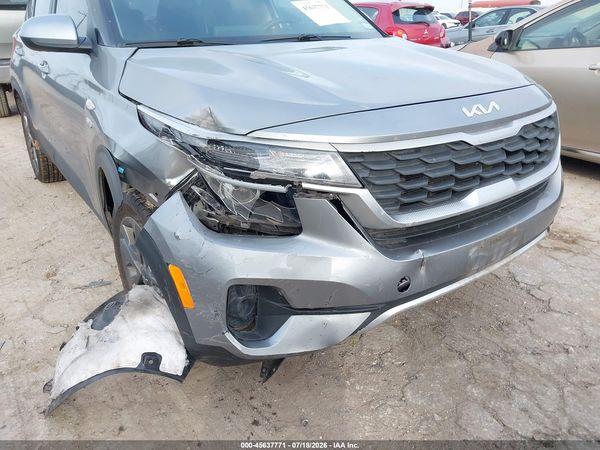 2023 KIA SELTOS LX